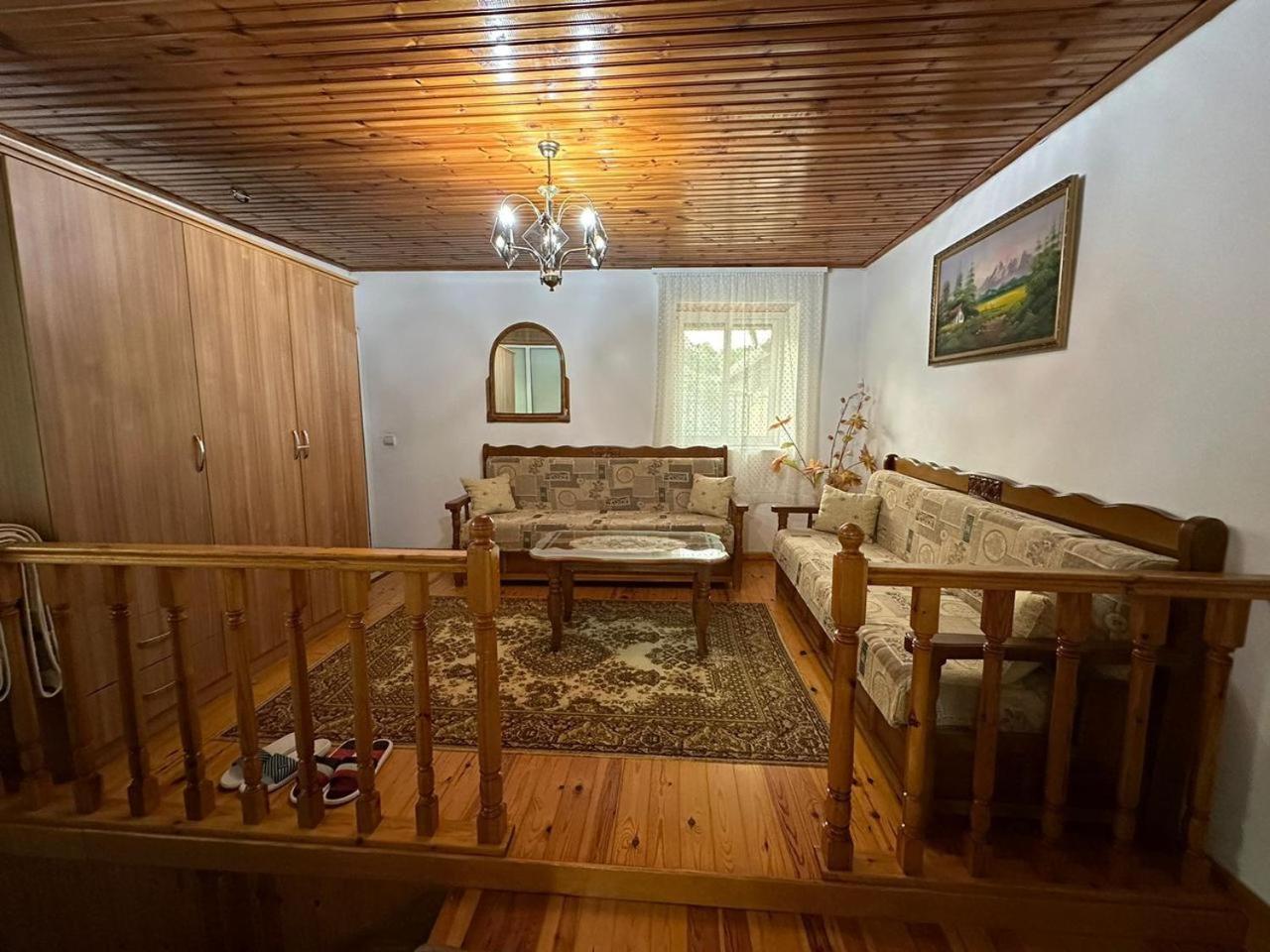 Geri Guesthouse Gjirokastër المظهر الخارجي الصورة